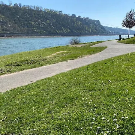 Comfortable New In #koblenz# Direkt Am Rhein Apartamento